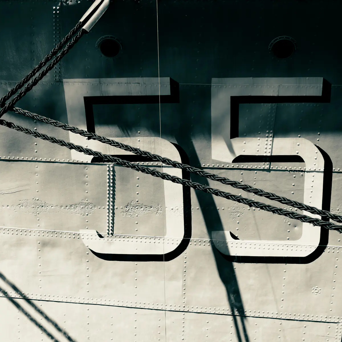 HMS Bremön detaljstudie - Fotografie - 30×30 cm door Stefan Sundlöv